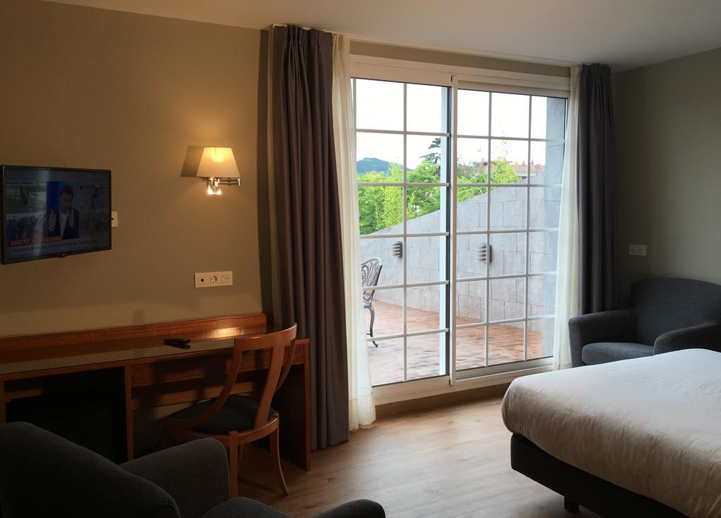 Hotel Gernika - Adults Only Zewnętrze zdjęcie